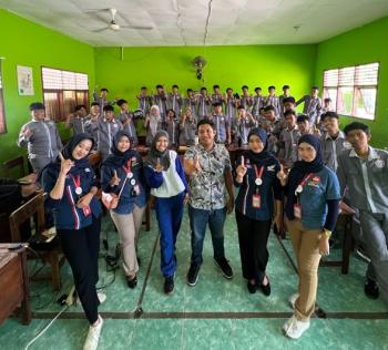 Honda Lampung Gelar Edukasi Safety Riding di SMKN 4 Bandar Lampung